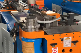 旋转编码器在弯管机中的应用探索。 - 德国Hengstler(亨士乐)授权代理