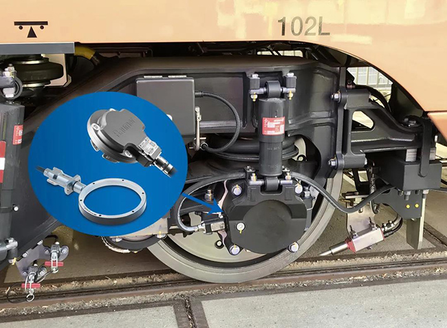 图3：堡盟多通道轮轴编码器大大减少布线工作量。只需一根电缆，便可为多达4个子系统传输测量数据。