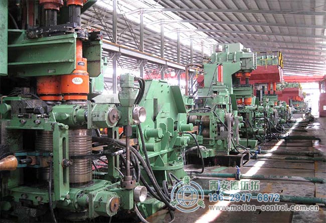 图为轧机厂车间照片 图为轧机厂车间照片
